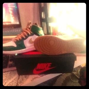 2013 Air Jordan 1 retro high "Celtics" GS